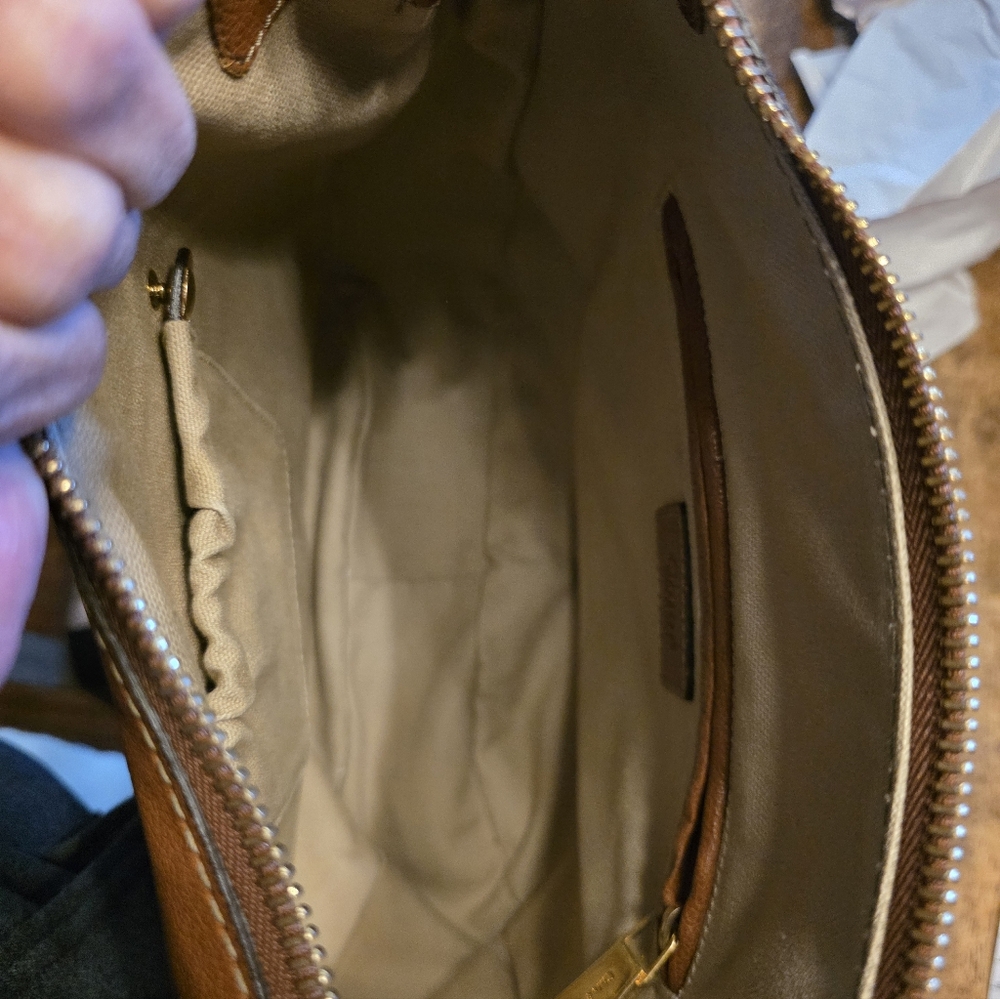 Chloe Brown Leather Shoulder Bag - Picture 11 of 16